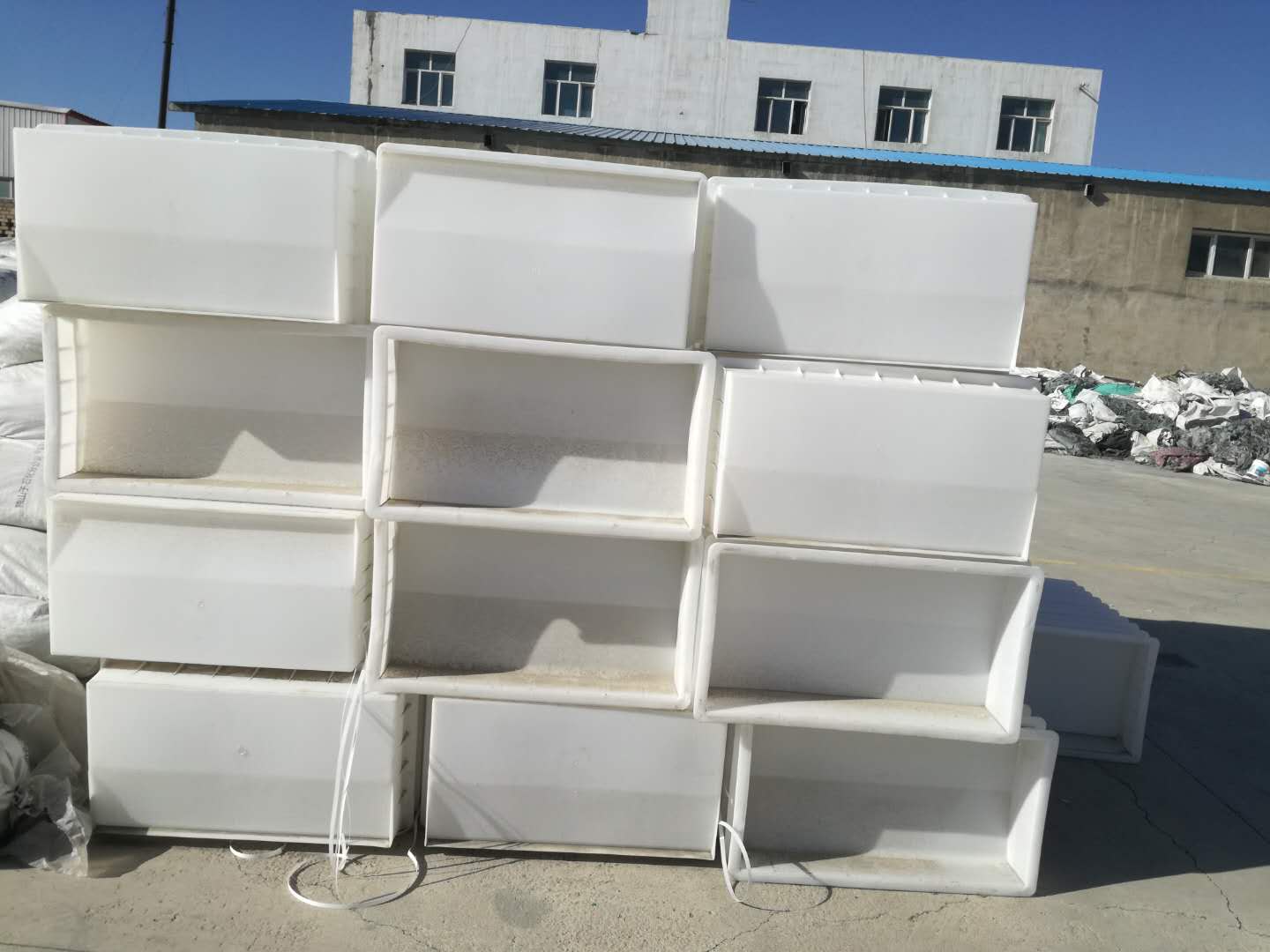 新疆福吉亚塑料模具